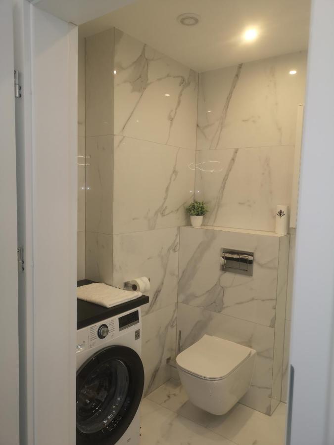 Z Widokiem Na Morze W Kompleksie Hevenia Apartment Rewal